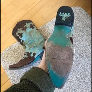 Lane women’s leather boots.